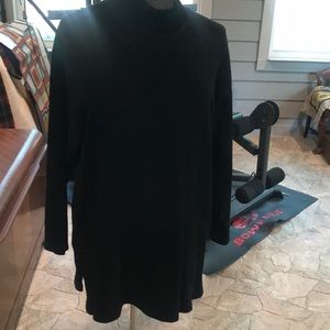 Capeisle Knitters Velour Black Top Size XL